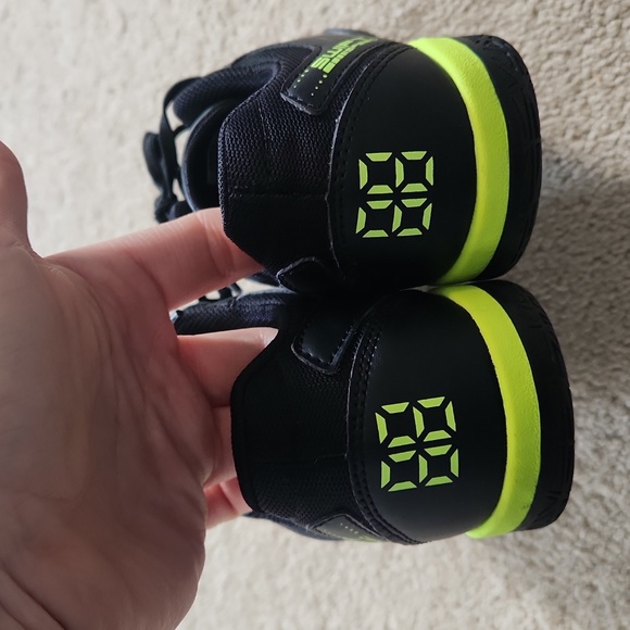 Indoor Soccer Shoes - Picture 5 of 5